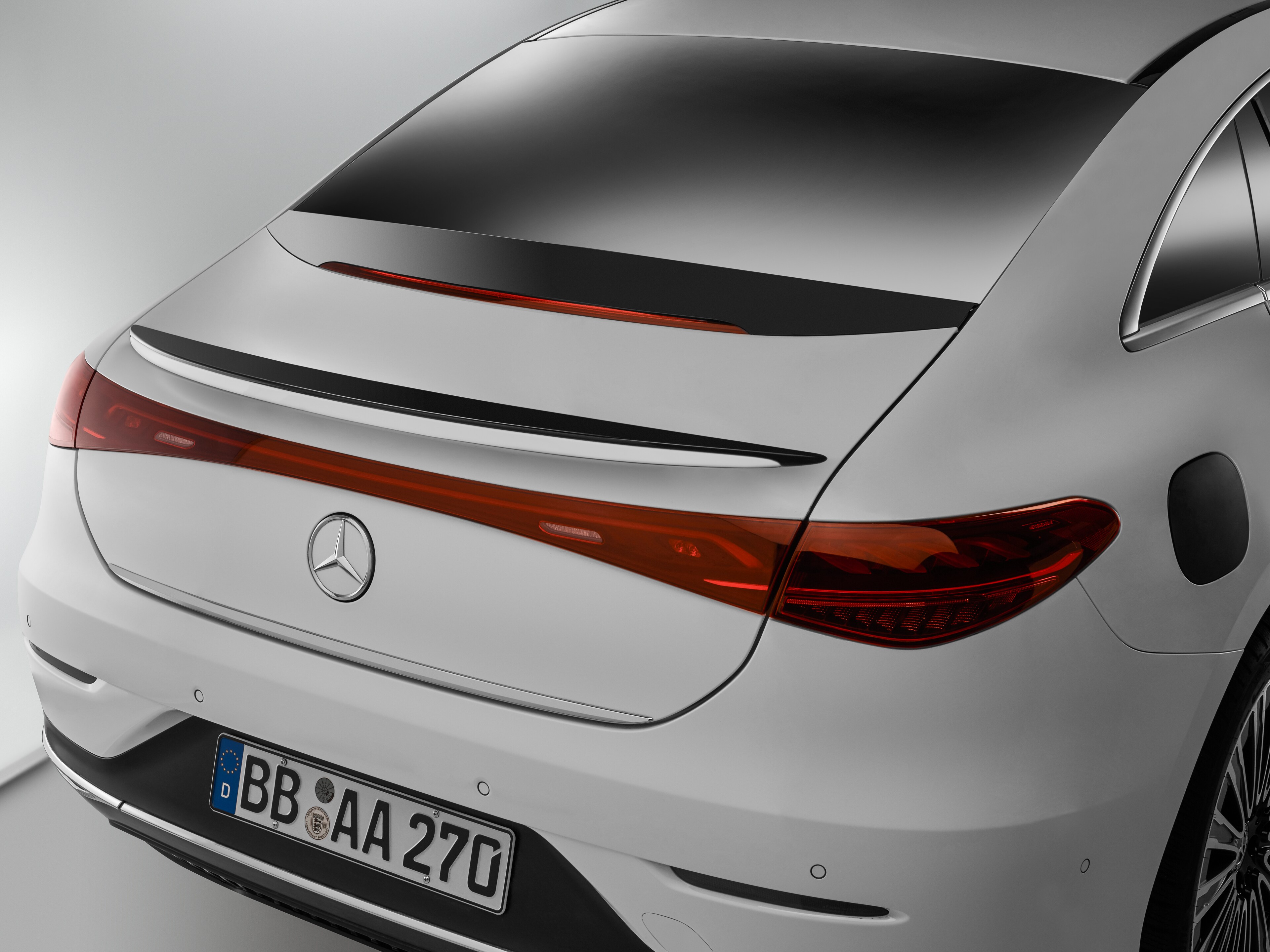 Rear spoiler - Polyurethane, primed