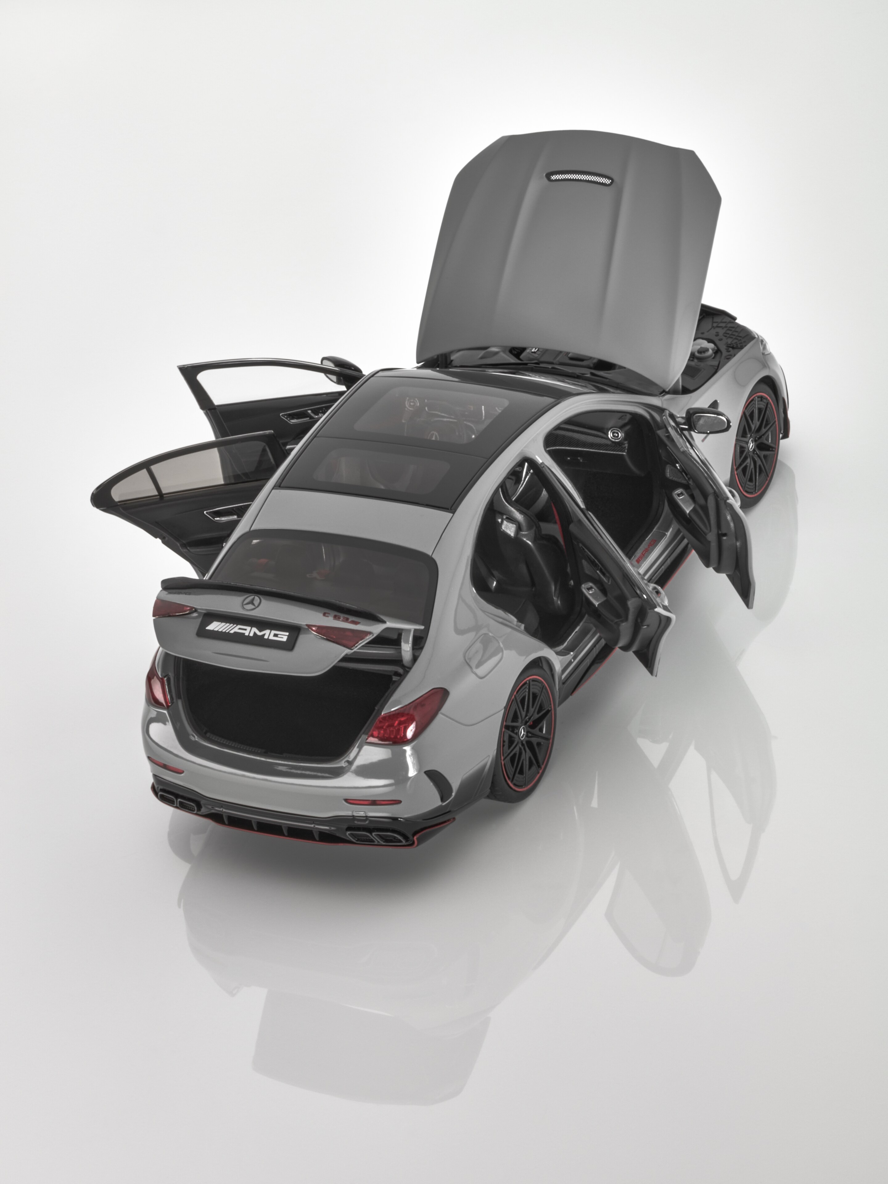 Mercedes-AMG C 63, W206 - MANUFAKTUR alpine grey non-metallic, NZG, 1:18