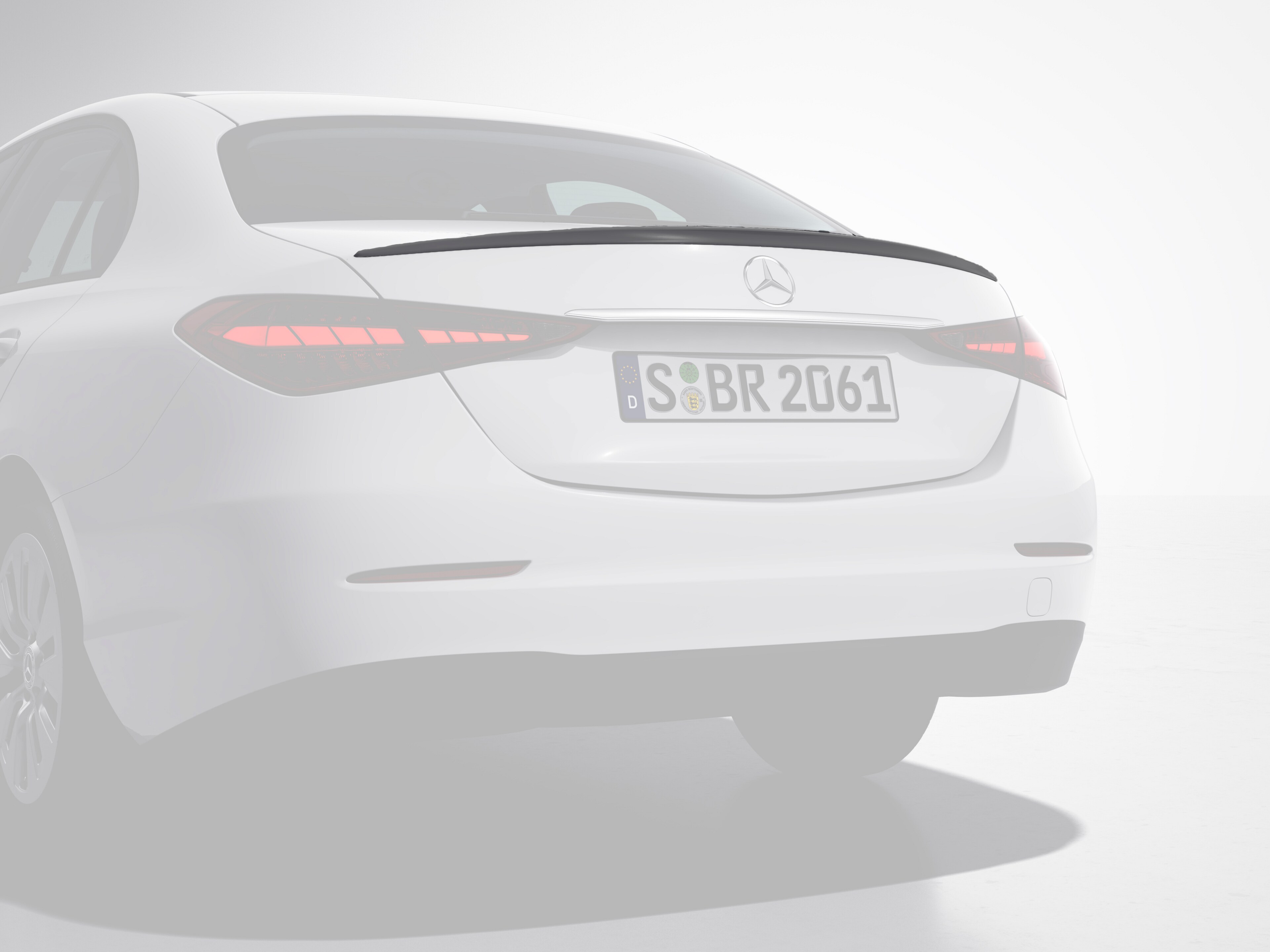 Rear spoiler - primed