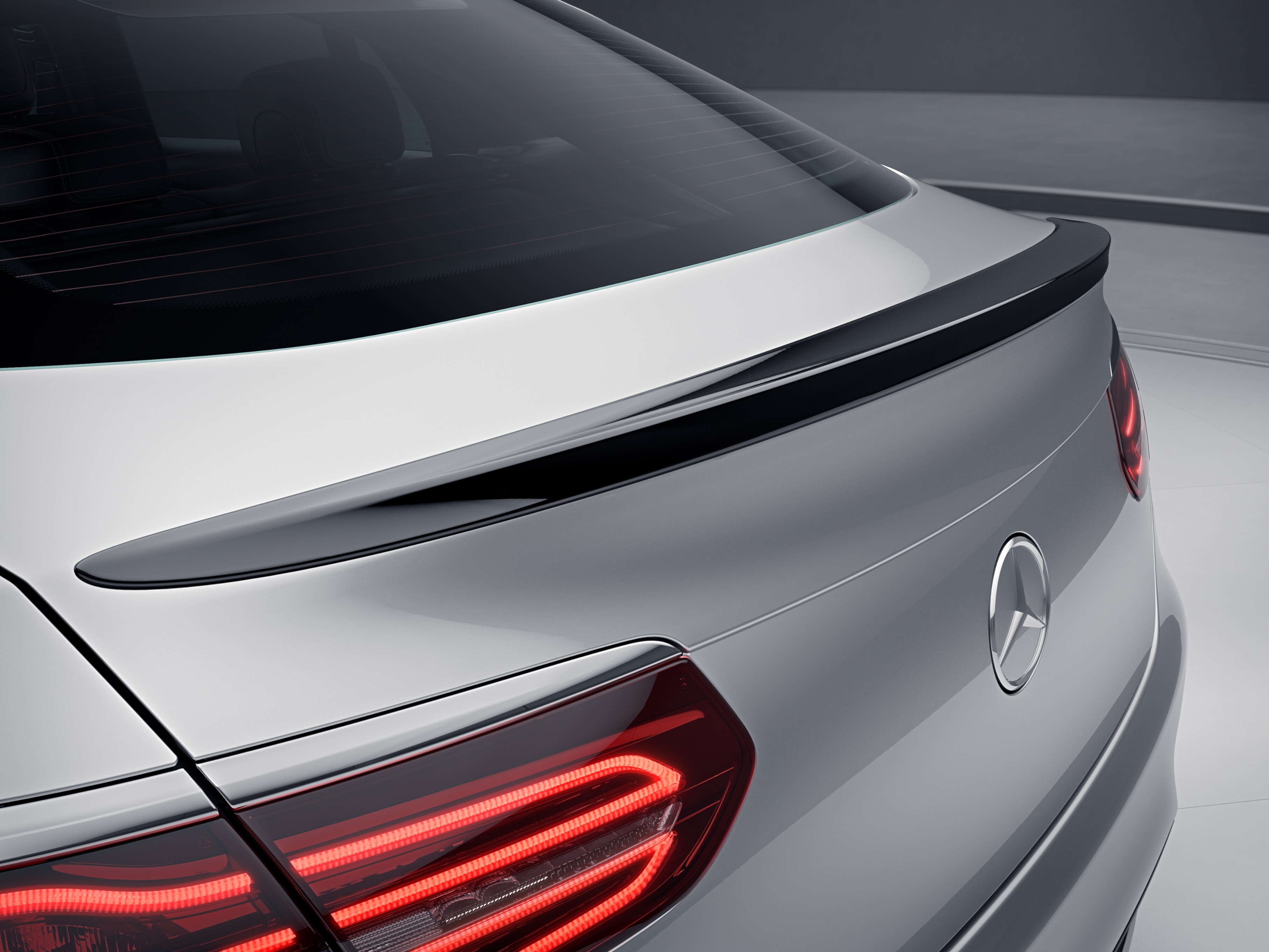 Rear spoiler - Polyurethane, primed
